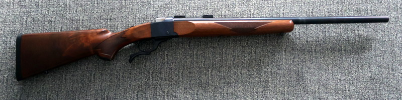 Ruger No. 1-V Falling Block Varmint Rifle in 22-250 Remington w/ Ruger Factory rings
