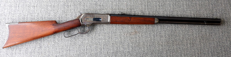 Winchester 1886 Lever Action rifle in 45-90 Antique 